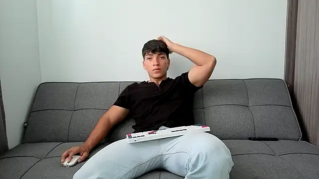 James silva1 online show from 04/22/26, 04:41