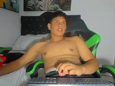 magnust miller  online show from 04/17/26, 01:52