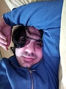 sangreal1996 online show from 04/15/26, 10:32