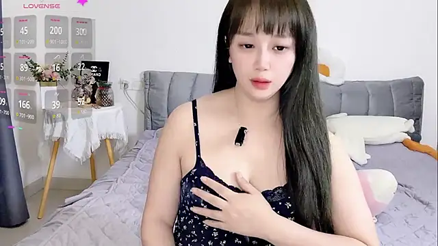 Niveas  online show from 04/18/26, 01:48