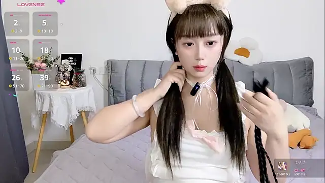 Niveas  online show from 04/21/26, 01:07