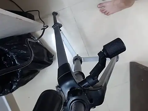 lunallena 17 online show from 04/21/26, 05:25