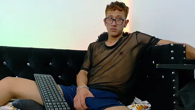 Damian nix online show from 04/15/26, 05:14