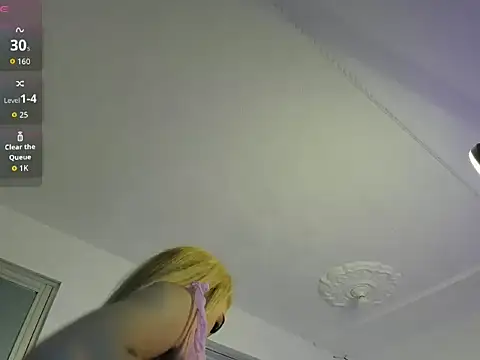 Dulce violetta  online show from 06/01/26, 07:26