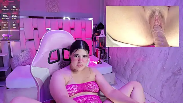 SariBloomy online show from 04/24/26, 04:37