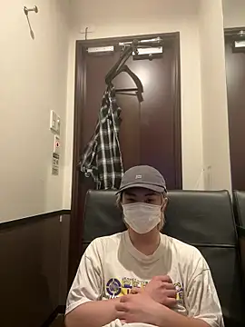 tokage00727 online show from 04/24/26, 11:12