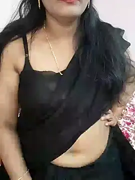 Snapshot of Mayuri-hot chatting on 06/10/26, 07:57 Mayuri-hot online show from 06/10/26, 07:57