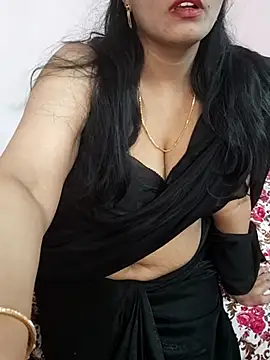 Snapshot of Mayuri-hot chatting on 06/11/26, 12:32 Mayuri-hot online show from 06/11/26, 12:32