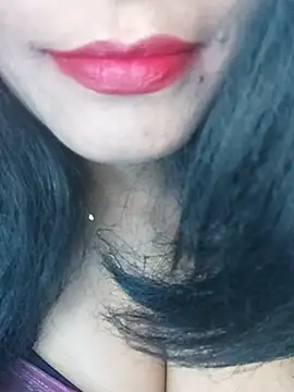 Snapshot of Mayuri-hot chatting on 07/06/26, 04:53 Mayuri-hot online show from 07/06/26, 04:53