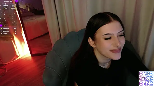 HazelHayesss online show from 04/18/26, 07:58