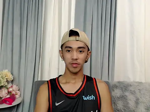 crocodale online show from 04/23/26, 12:29