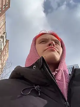 FoxyMood online show from 04/17/26, 01:30