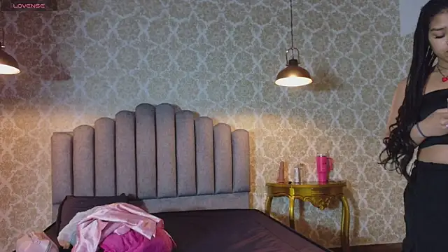 serena sex31 online show from 04/23/26, 11:53