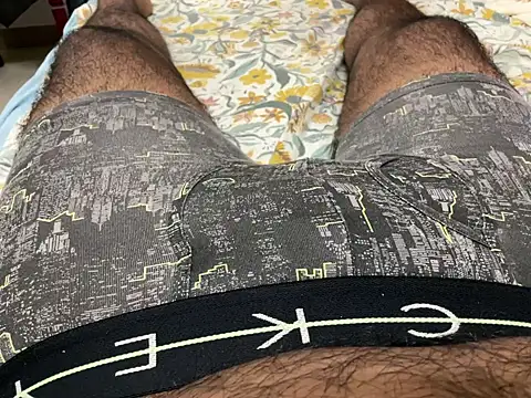 smalldick1202 online show from 04/16/26, 07:20