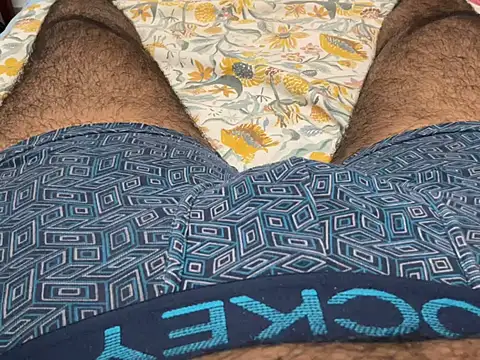 smalldick1202 online show from 04/26/26, 07:50