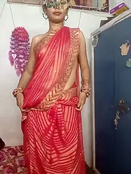 Miss Divyaa online show from 04/21/26, 05:17