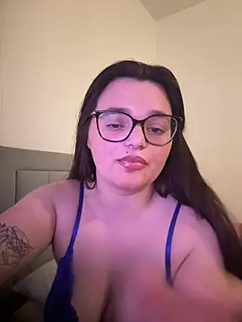 Valentinaroseex online show from 04/15/26, 12:17