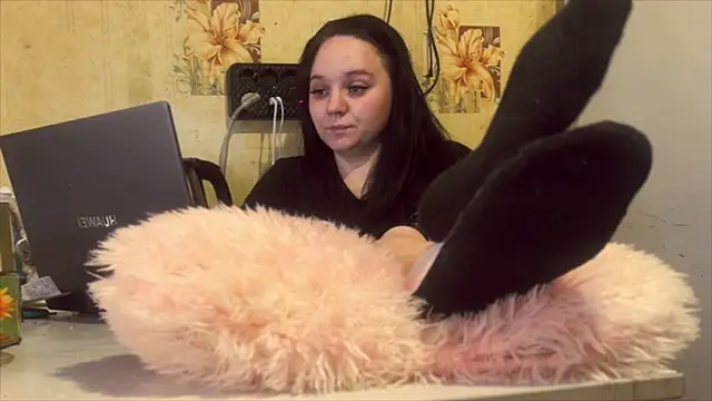 Snapshot of milamisss chatting on 06/01/26, 11:23 milamisss online show from 06/01/26, 11:23