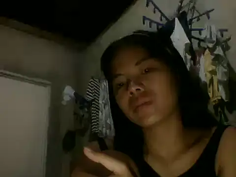 trixiavia online show from 04/13/26, 03:17