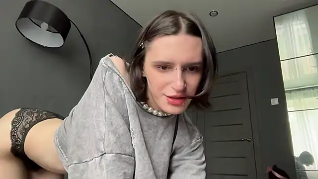 Niky Long online show from 05/31/26, 01:07