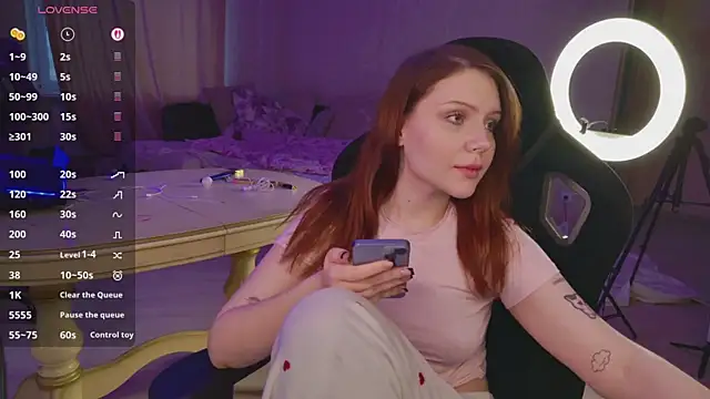 YouHoldMee online show from 05/02/26, 05:51