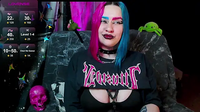 Neon Baddie online show from 04/21/26, 04:23