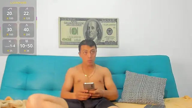 LeoVargasHot online show from 04/17/26, 01:08