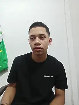 curious straight guy online show from 04/14/26, 03:12