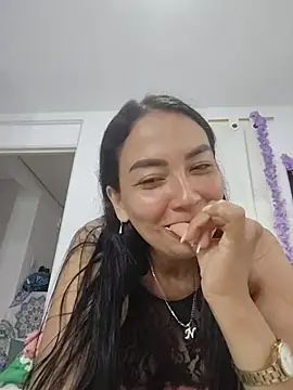 Snapshot of LuluDream chatting on 07/23/26, 02:26 LuluDream online show from 07/23/26, 02:26
