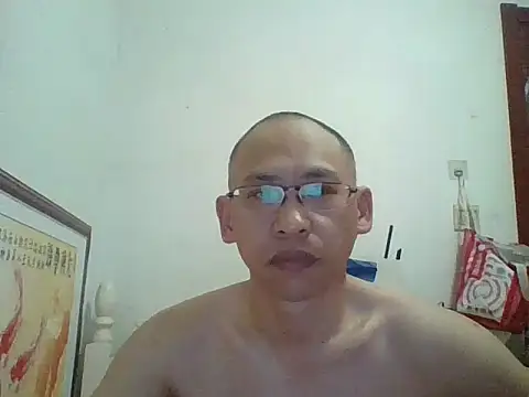 Snapshot of benly118 chatting on 06/13/26, 11:46 benly118 online show from 06/13/26, 11:46