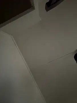 yaris004 online show from 04/22/26, 05:54