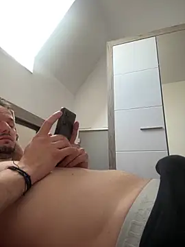 fax4589 online show from 04/21/26, 06:41