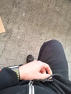 fax4589 online show from 04/22/26, 10:28