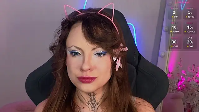 EricaMoonn online show from 04/19/26, 10:14