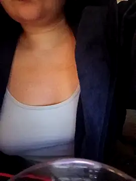 ElissXx online show from 04/22/26, 11:06