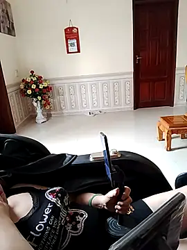 ALonmill online show from 04/23/26, 09:41