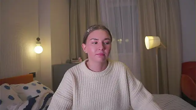 KimberRunyons online show from 04/21/26, 04:23