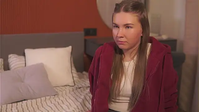 KimberRunyons online show from 04/23/26, 08:00