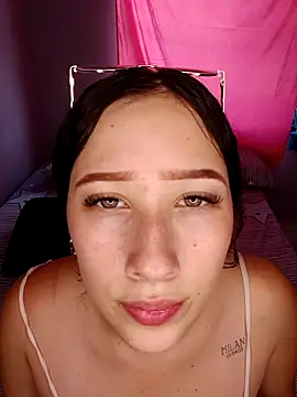 bellaj 03 online show from 04/24/26, 08:33