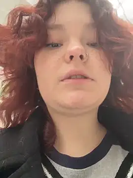 kinky  fox online show from 04/23/26, 11:09