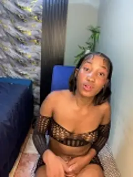 Petite BUNNYWORXXX online show from 04/15/26, 07:58