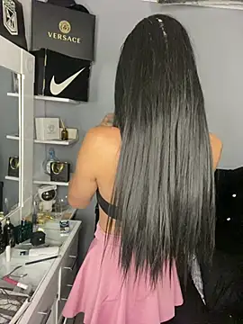 valen lewiiz online show from 04/22/26, 11:17