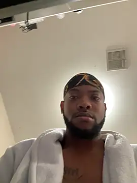 blackdiesel0 online show from 04/19/26, 06:35