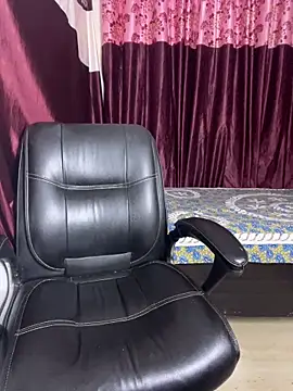 DarlingRuby online show from 04/23/26, 05:59