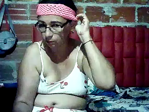 lola teem online show from 04/23/26, 03:30