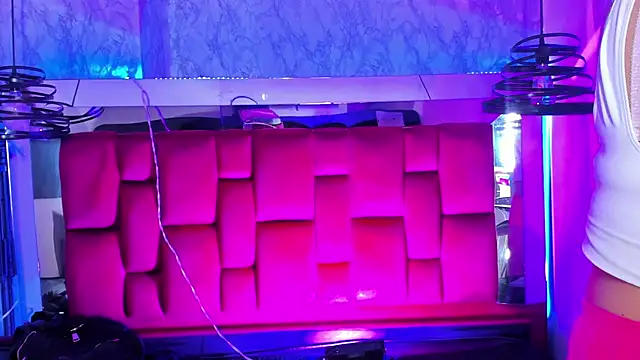  Alahiia  online show from 04/23/26, 12:40