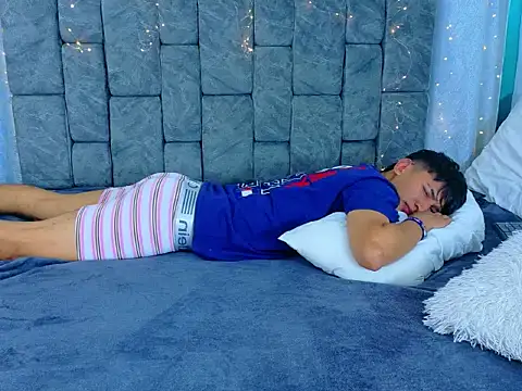 IhanKing online show from 04/19/26, 07:27