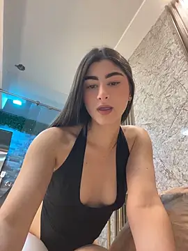 evelyn hills online show from 04/18/26, 01:59