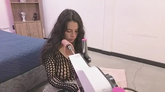 Samantha bloww1 online show from 04/22/26, 03:42