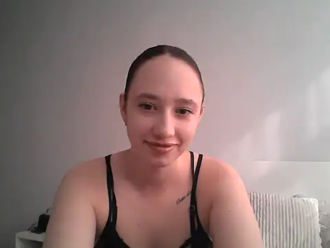 DarkMirel online show from 04/23/26, 01:57